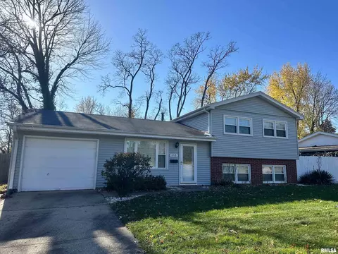 1918 Brentwood Dr, Springfield, IL 62704