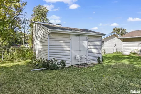 13 Powell St, Riverton, IL 62561 photo 31