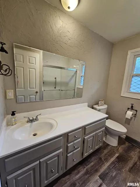 511 Rainbow Dr, Athens, IL 62613 photo 23