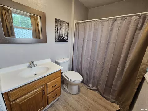 511 Rainbow Dr, Athens, IL 62613 photo 31