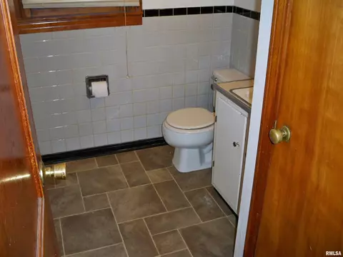 3053 Linden Ave, Springfield, IL 62707 photo 10