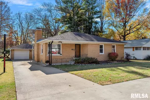 187 Circle Dr, Springfield, IL 62703