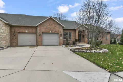 2302 Silver Stone Ct, Springfield, IL 62704
