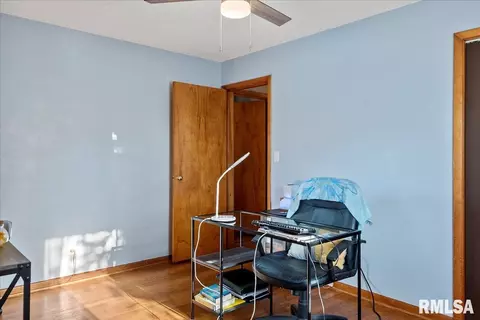 90 Glen Aire Dr, Springfield, IL 62703 photo 22