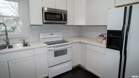 808 Main St, Augusta, IL 62311 photo 18