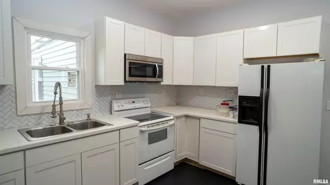 808 Main St, Augusta, IL 62311 photo 11