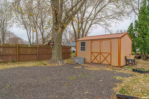 607 County Rd, Mclean, IL 61754 photo 32