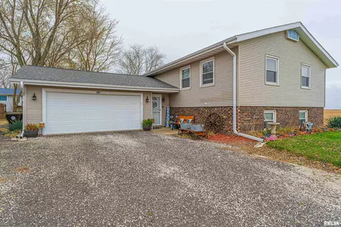 607 County Rd, Mclean, IL 61754 photo 2