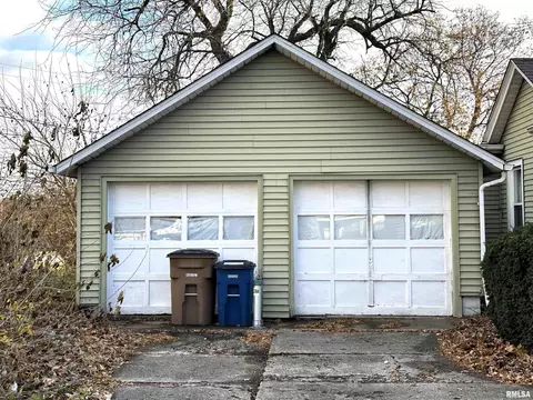 111 NW 2nd St, Galva, IL 61434 photo 3