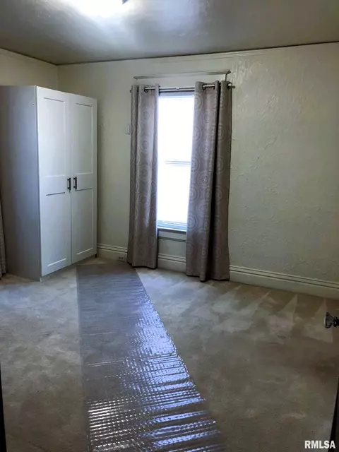 127 N State St, Springfield, IL 62702 photo 36