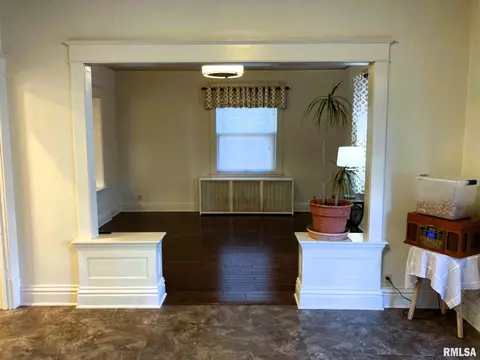 127 N State St, Springfield, IL 62702 photo 14