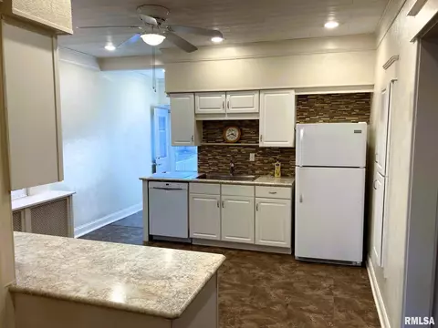 127 N State St, Springfield, IL 62702 photo 20