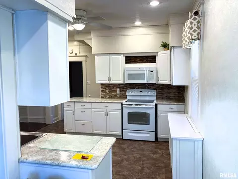 127 N State St, Springfield, IL 62702 photo 19