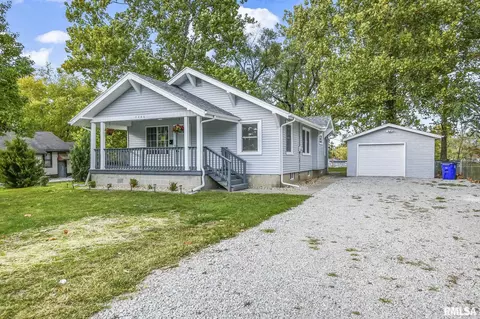 2280 W Center St, Decatur, IL 62526