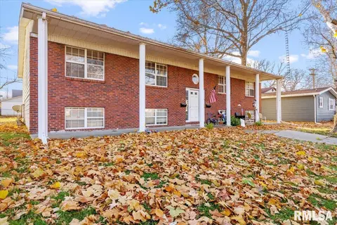 1644 W Adams St, Springfield, IL 62704