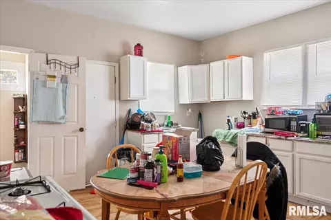 1011 N 14th St, Springfield, IL 62702 photo 7