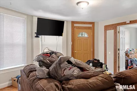 1011 N 14th St, Springfield, IL 62702 photo 5
