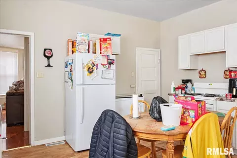 1011 N 14th St, Springfield, IL 62702 photo 9