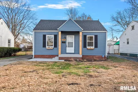 1036 N Bond St, Springfield, IL 62702