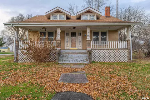 1010 Sheldon St, Cornland, IL 62519