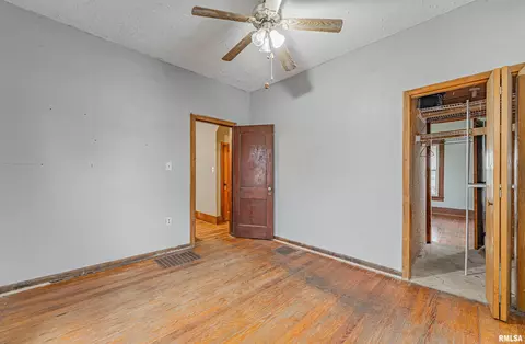 1010 Sheldon St, Cornland, IL 62519 photo 9