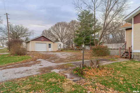 1010 Sheldon St, Cornland, IL 62519 photo 4