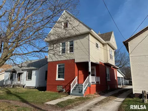 315 S C St, Monmouth, IL 61462