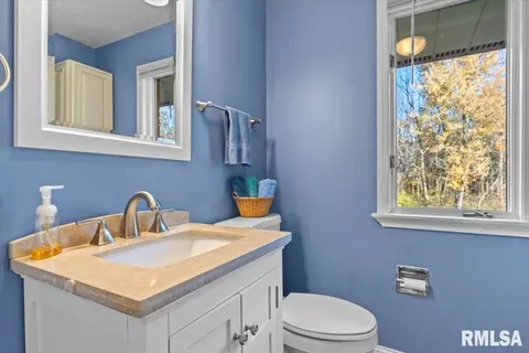 Bath - 237 S State St, Greenview, IL 62642 photo 3 of 3
