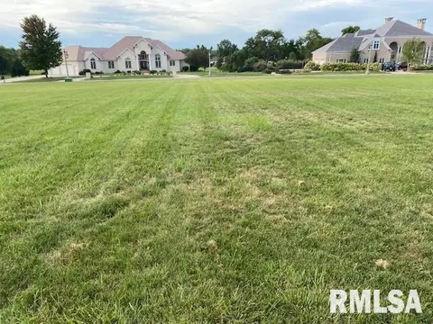 Autumn Ridge Court, Sherman, IL 62684