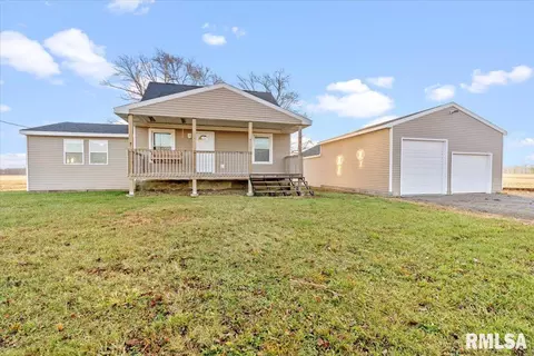 1750 N Covered Bridge Ln, Springfield, IL 62711