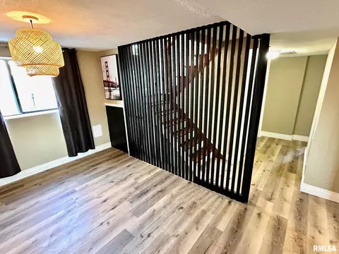 14 Groton Dr, Springfield, IL 62702 photo 16