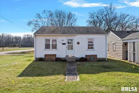 200 W Highland Ave, Springfield, IL 62704