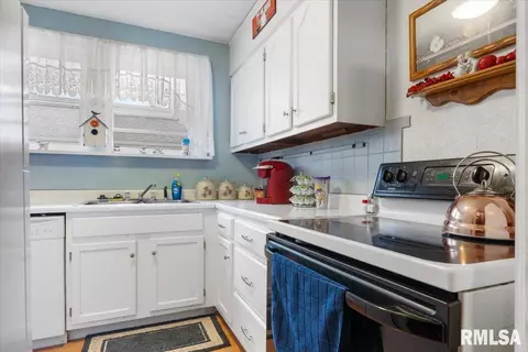2925 S 14th St, Springfield, IL 62703 photo 14