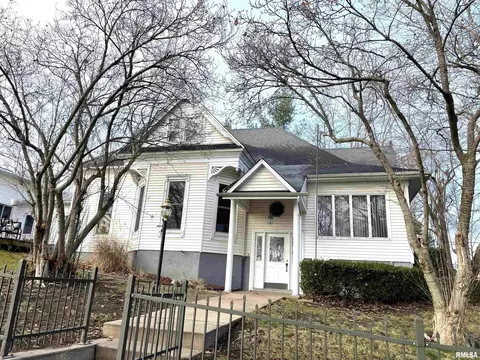 103 W Dearborn St, Havana, IL 62644