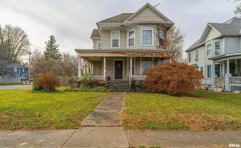 603 N Union St, Lincoln, IL 62656