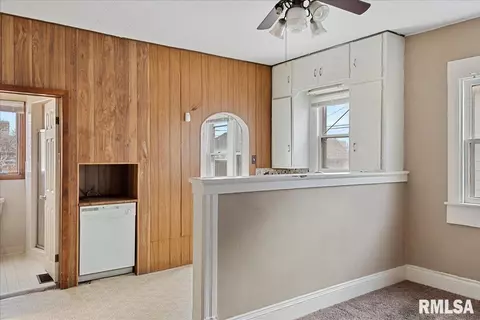 422 N Klein St, Springfield, IL 62702 photo 12