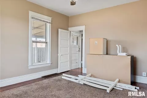 422 N Klein St, Springfield, IL 62702 photo 8