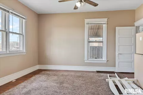 422 N Klein St, Springfield, IL 62702 photo 7