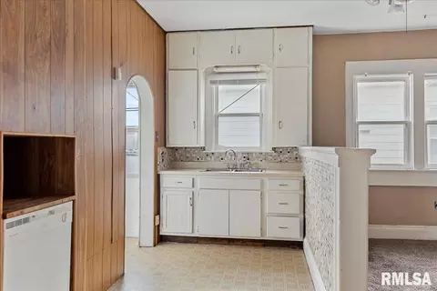 422 N Klein St, Springfield, IL 62702 photo 14