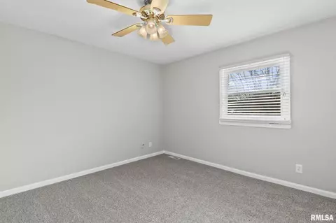 143 Pinehurst Dr, Springfield, IL 62704 photo 28