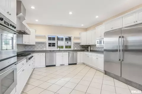 2805 Muirfield, Springfield, IL 62711 photo 9