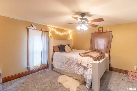 248 Academy St, Cameron, IL 61423 photo 30
