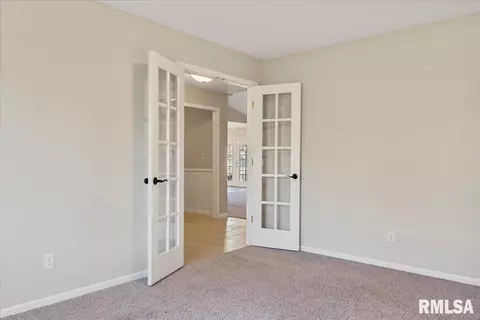 2004 Burgess Dr, Springfield, IL 62711 photo 19