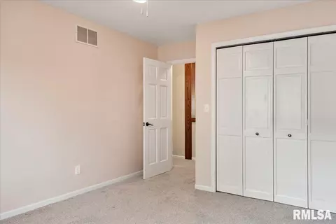 2004 Burgess Dr, Springfield, IL 62711 photo 29
