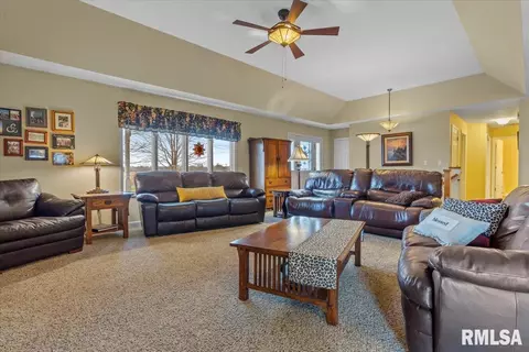 1197 Kamm Rd, Springfield, IL 62707 photo 11