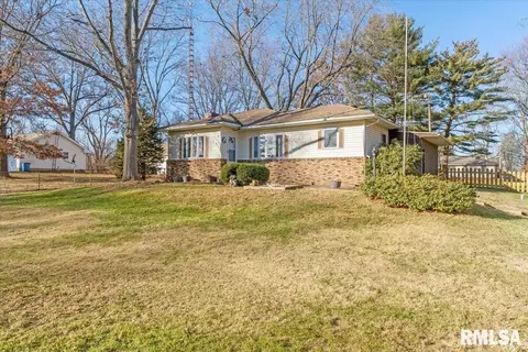 131 Oak St, Spaulding, IL 62561