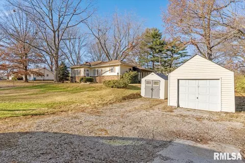 131 Oak St, Spaulding, IL 62561 photo 4