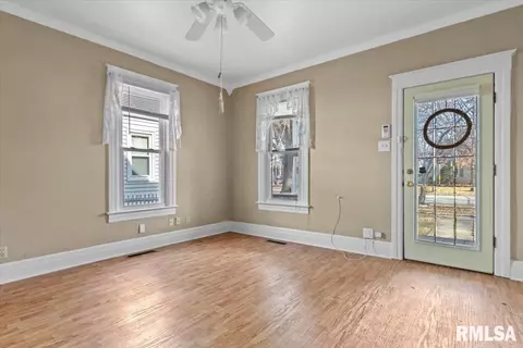 1621 S Walnut, Springfield, IL 62704 photo 9
