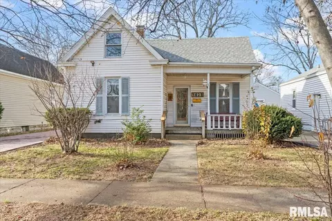 1621 S Walnut, Springfield, IL 62704 photo 2