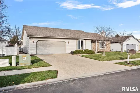 121 Davinci Dr, Springfield, IL 62703 photo 3